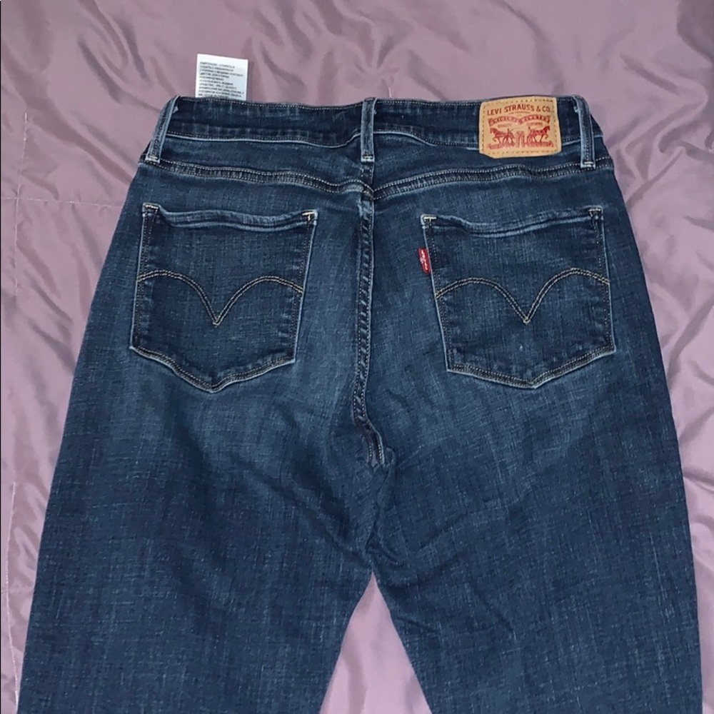 Levi Dark Wash
